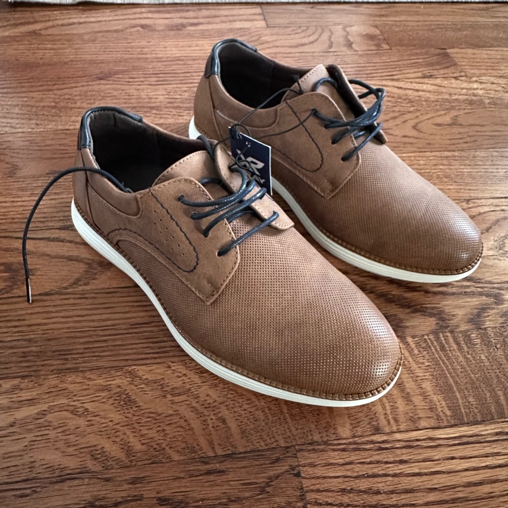 Boys dress shoes! Size 6.5